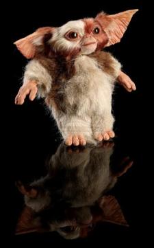 GREMLINS 2: THE NEW BATCH (1990) - Gizmo Stand-In Puppet