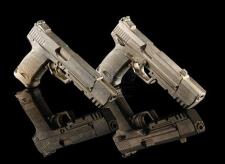 LARA CROFT TOMB RAIDER: THE CRADLE OF LIFE (2003) - Lara Croft's (Angelina Jolie) Stunt HandK USP Match Pistols