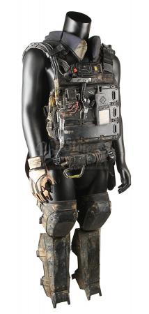 ELYSIUM (2013) - Crowe's (Josh Blacker) Stunt Body Armour and Gloves