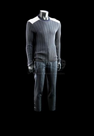 SERENITY (2005) - Simon Tam's (Sean Maher) Costume