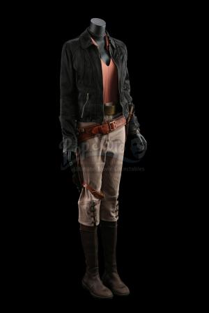 SERENITY (2005) - Zoë Washburne's (Gina Torres) Costume